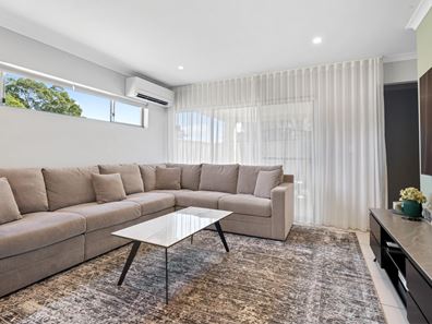 102C Balga Avenue, Balga WA 6061