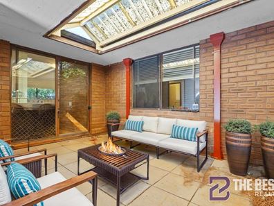 104 Fifth Road, Armadale WA 6112