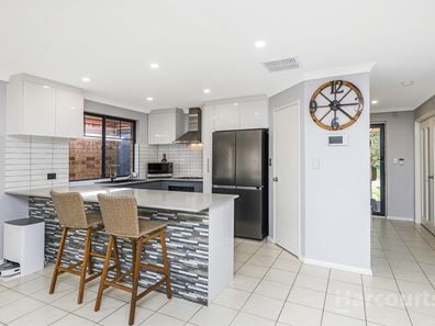 12 Vinciullo Way, Sinagra WA 6065