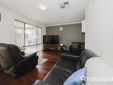 42 Warburton Avenue, Padbury WA 6025