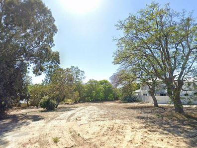 10 Walter Road East, Eden Hill WA 6054