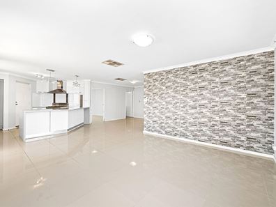 7 Blue Grove, Alexander Heights WA 6064