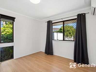 30A Malabar Crescent, Craigie WA 6025