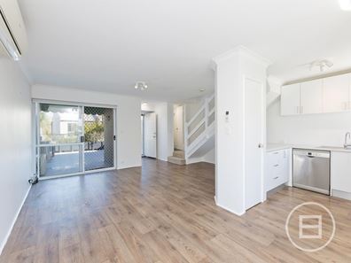3/4 Waterway Court, Churchlands WA 6018