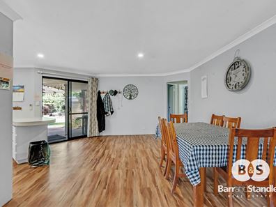 14 Hayward Street, Roelands WA 6226