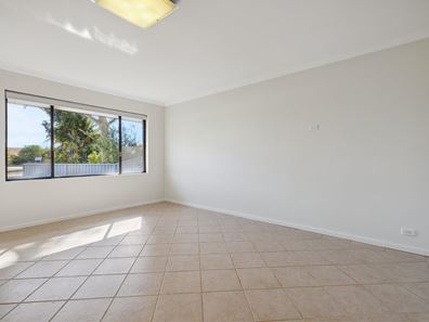 16 Chester Place, Beechboro WA 6063