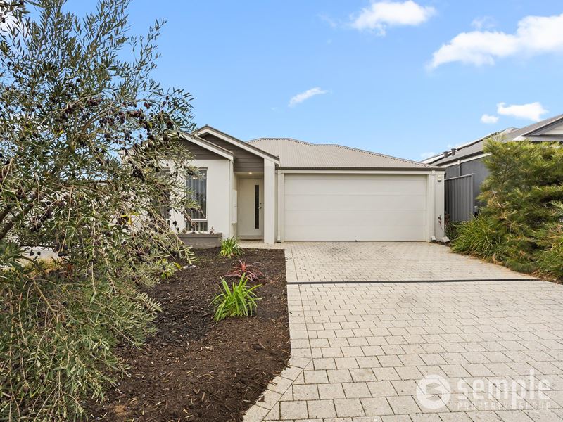 16 Jennings Street, Hammond Park WA 6164