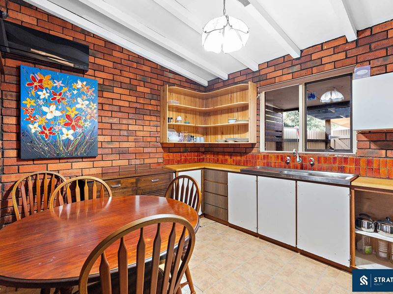 11A Gladstone Road, Armadale WA 6112