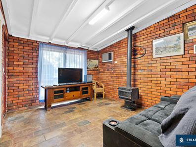 11A Gladstone Road, Armadale WA 6112