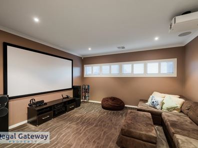 37 Majorelle Parkway, Aubin Grove WA 6164