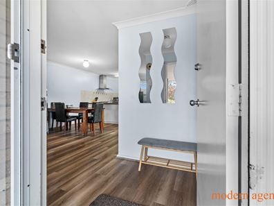 8/54 Esperanto Way, Westminster WA 6061