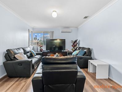 8/54 Esperanto Way, Westminster WA 6061
