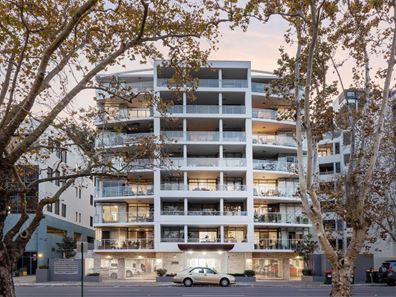 18/138 Mounts Bay Road, Perth WA 6000