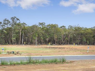 18 Hardwood Loop, Cowaramup WA 6284
