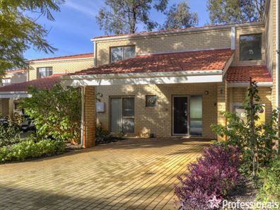 2/6 Verdelho Drive, The Vines WA 6069