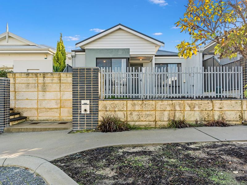 15 Cosmia Grove, Jindalee WA 6036