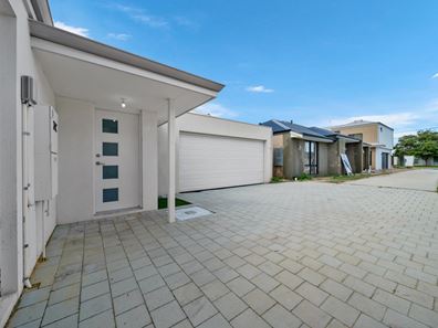 24C Fitzroy Street, Queens Park WA 6107