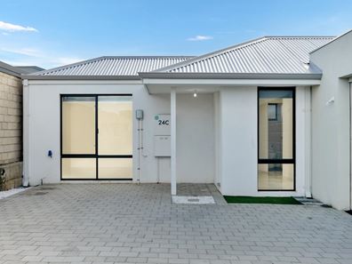 24C Fitzroy Street, Queens Park WA 6107