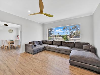 151 Railway Street, Bluff Point WA 6530