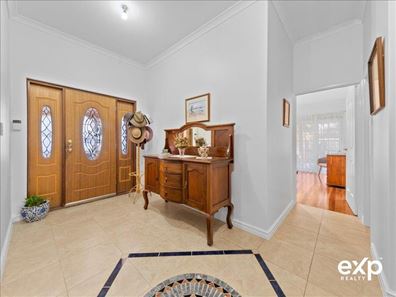40 Victoria  Circle, Greenfields WA 6210
