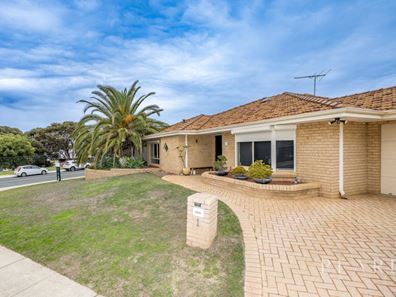 1 Hurst Trail, Clarkson WA 6030