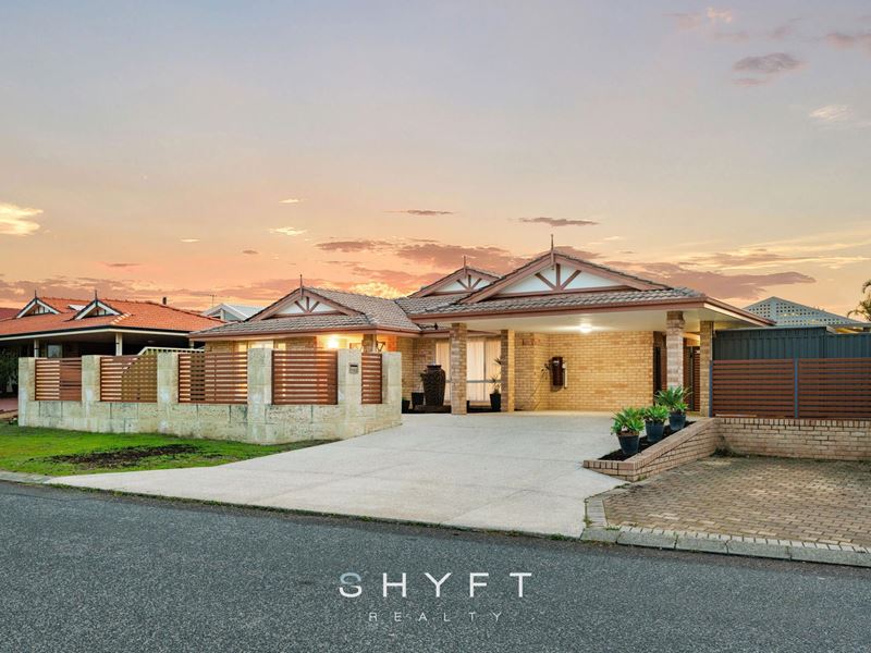 4 Greenoak Place, Woodvale