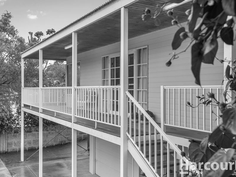 3 Hide-A-Way Vale, Preston Beach WA 6215