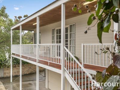 3 Hide-A-Way Vale, Preston Beach WA 6215