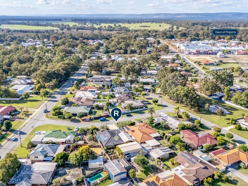 4 Peter Street, Pinjarra WA 6208