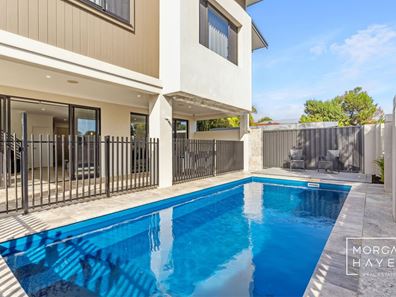 54 Andrews  Road, Wilson WA 6107