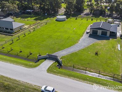 17 Maresfield Way, Cardup WA 6122