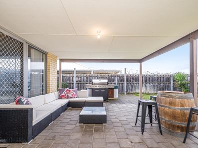 21 Brixton Crescent, Ellenbrook WA 6069