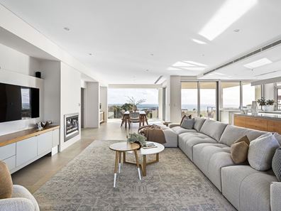 41 Sudbury Way, City Beach WA 6015