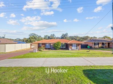 238 Minninup Road, Withers WA 6230