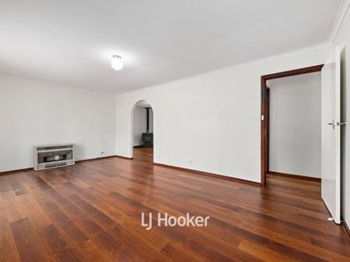 238 Minninup Road, Withers WA 6230