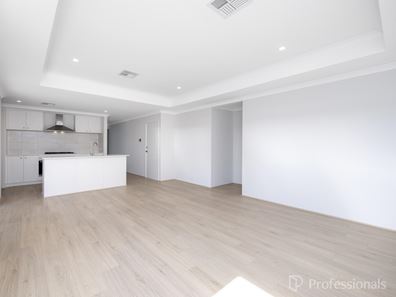 5 Heron Way, Eglinton WA 6034