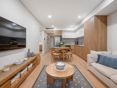 102/4 Paterson Street, Como WA 6152