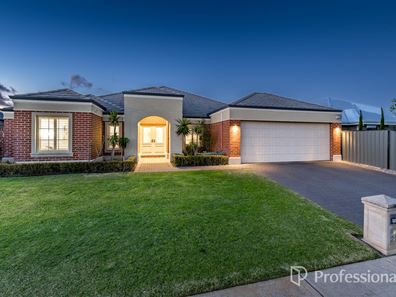 22 Seaspray Crescent, Jindalee WA 6036