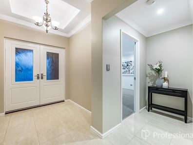 22 Seaspray Crescent, Jindalee WA 6036
