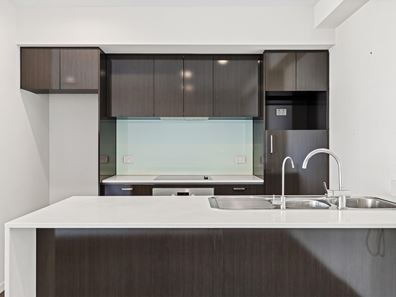 155/3 Homelea Court, Rivervale WA 6103