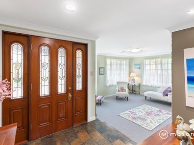 293 Emu Point Drive, Collingwood Park WA 6330