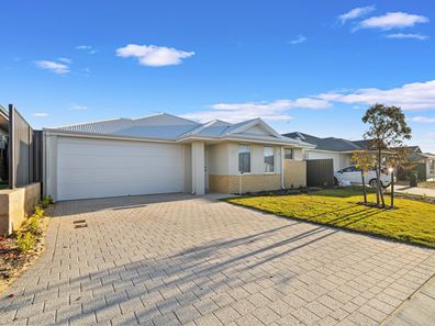 3 Lighthouse Grove, Madora Bay WA 6210