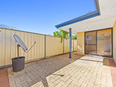11/309 Railway Avenue, Armadale WA 6112
