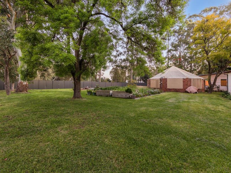 310 Forrest Road, Haynes WA 6112