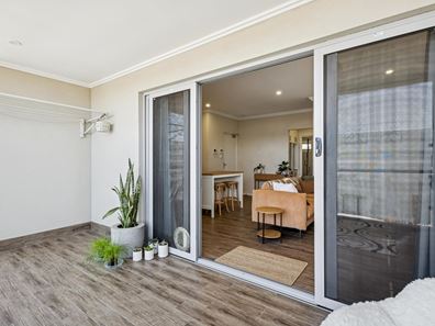7/34 Halley Street, Innaloo WA 6018