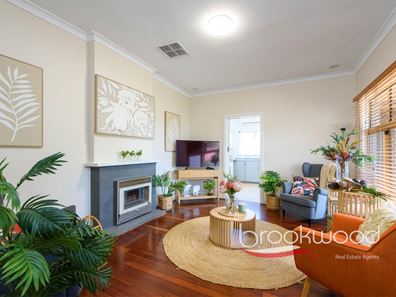 4 Narla Place, Koongamia WA 6056