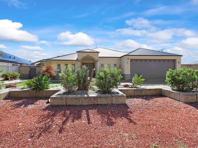 61 Country Road, Pinjarra WA 6208