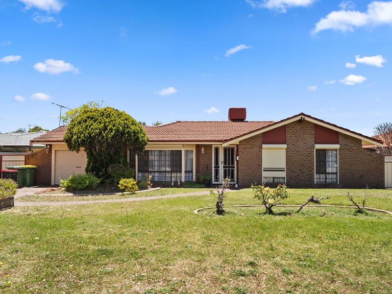25 Mainsail Crescent, Waikiki WA 6169