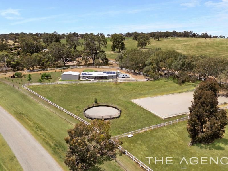 222 Glenmore Drive, Bakers Hill
