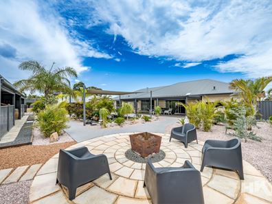 55 Sceptrum Avenue, Chittering WA 6084